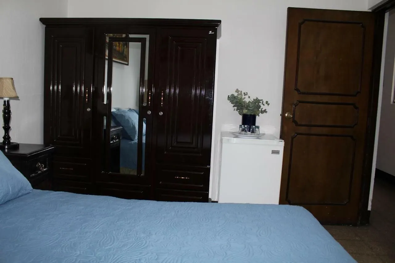 Habitaciones Eco-Terrazas Ville de Guatemala 0*,